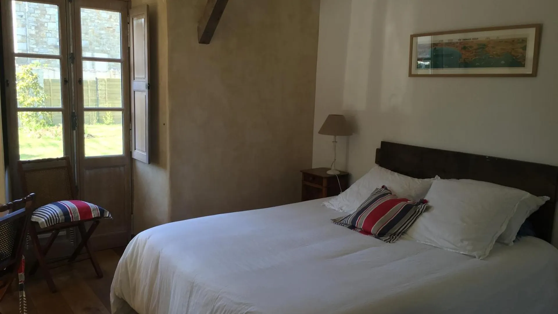 Le Pas Saint Joseph Bed & Breakfast  Saint-Malo